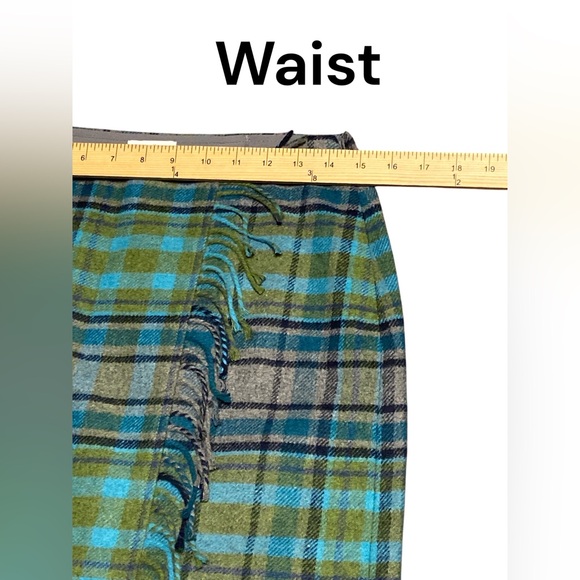 J. Jill Green Gray Wrap Midi Skirt
BIN #4 - Picture 5 of 6